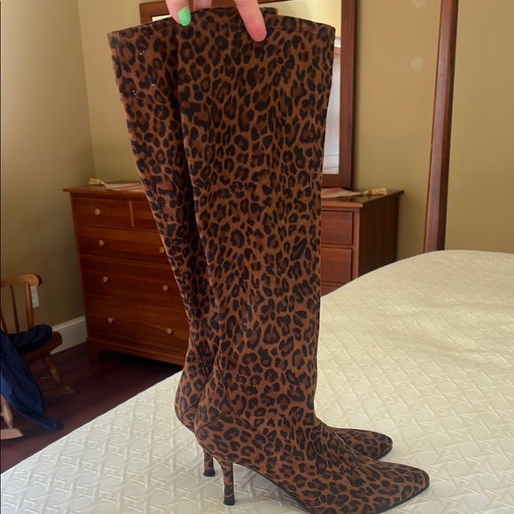 Stuart Weitzman Brown Leopard Heeled Boots - Picture 1 of 8